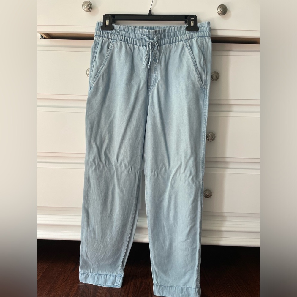 GAP Light Blue Cropped Drawstring Pants Size XS.